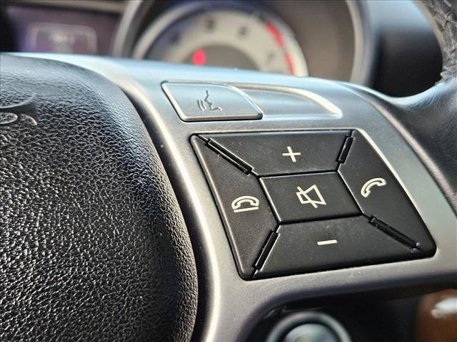 Used 2015 Mercedes-Benz SLK 350 image 17