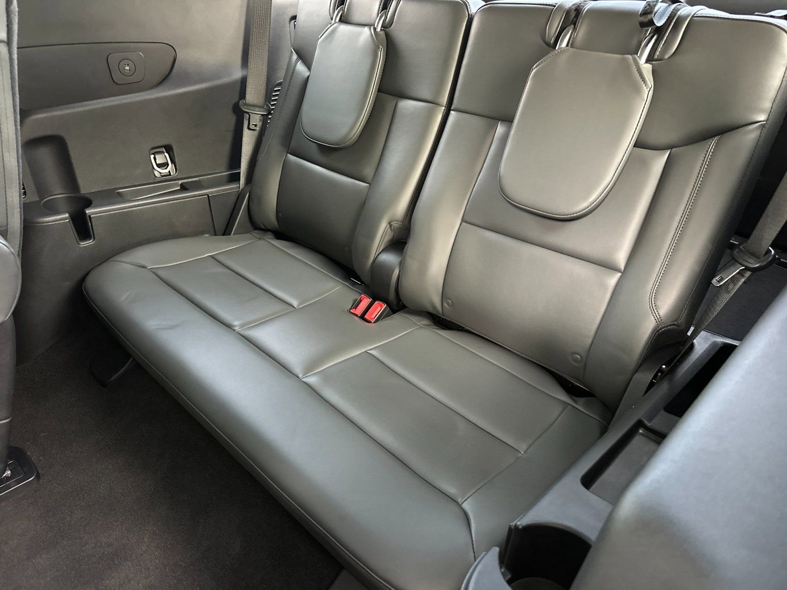 New 2025 Ford Explorer Active w/ Active Comfort Package image 17