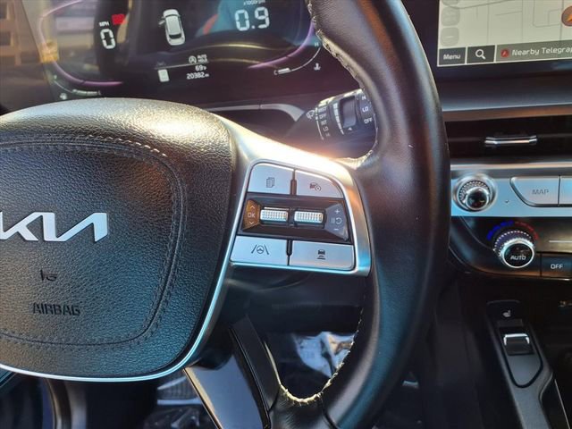 Used 2025 Kia Telluride S image 17