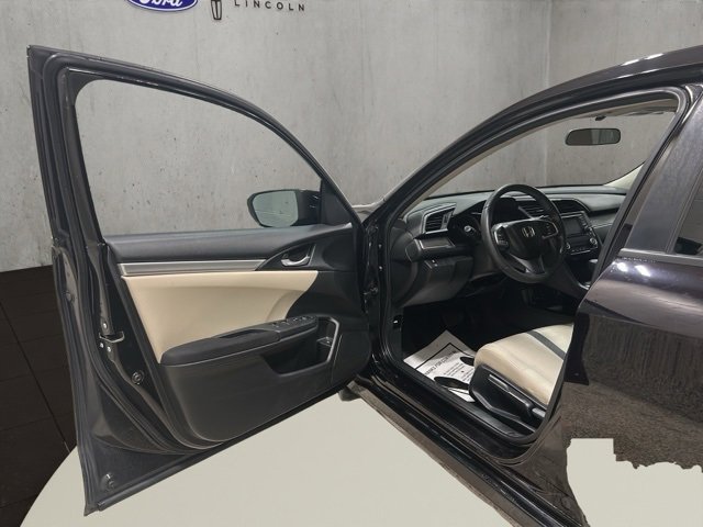 Used 2018 Honda Civic LX image 9