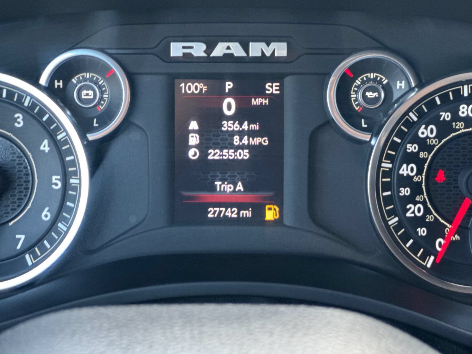 Used 2024 RAM 2500 Tradesman AWD/4WD image 31