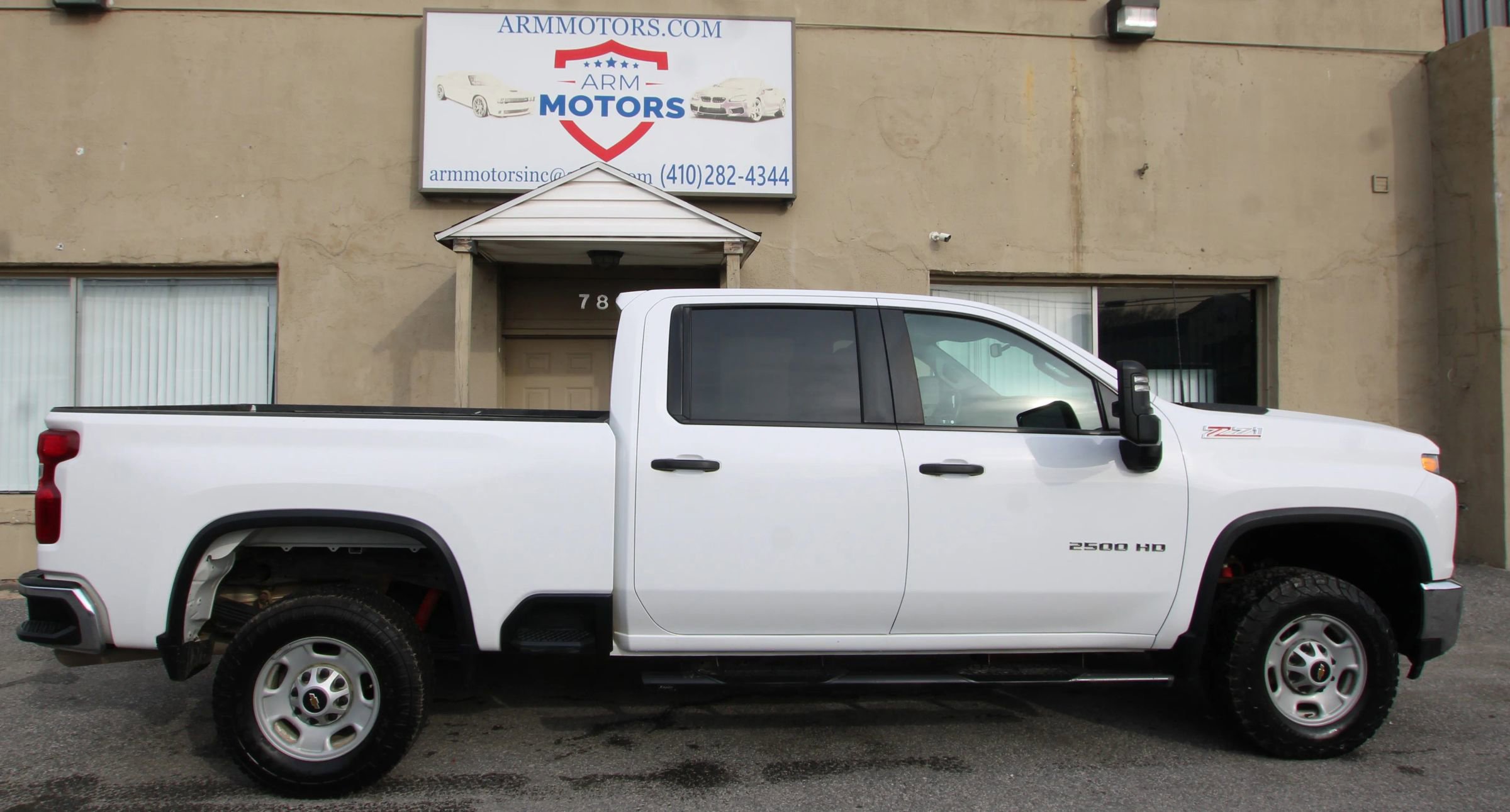 Used 2023 Chevrolet Silverado 2500 W/T w/ WT Convenience Package AWD/4WD image 4