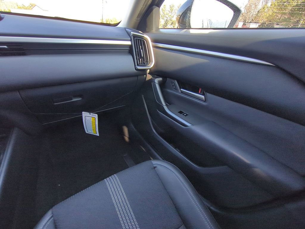 New 2026 MAZDA CX-50 Meridian Edition w/ Weather Package image 17