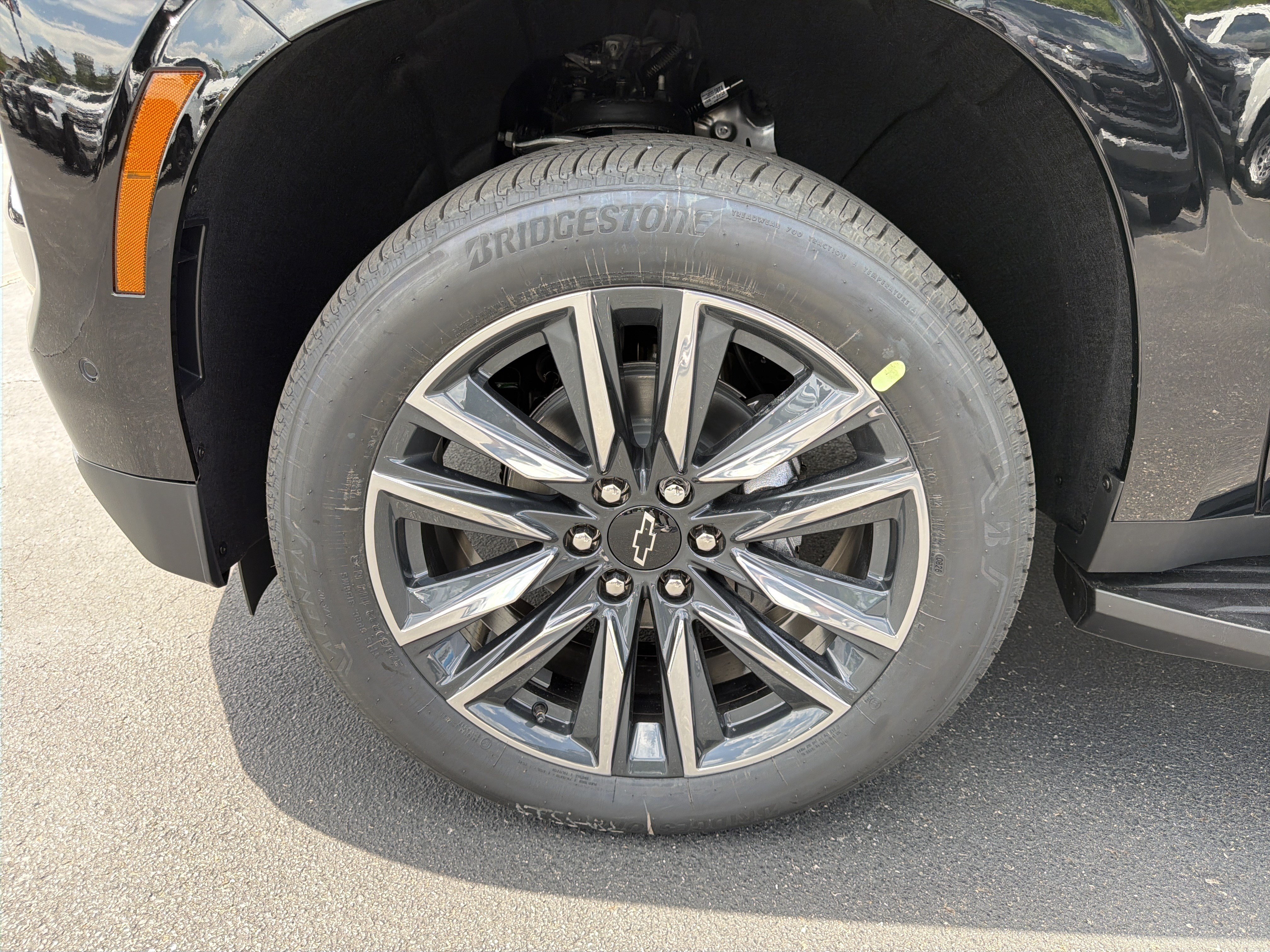 New 2026 Chevrolet Suburban LS RWD image 11