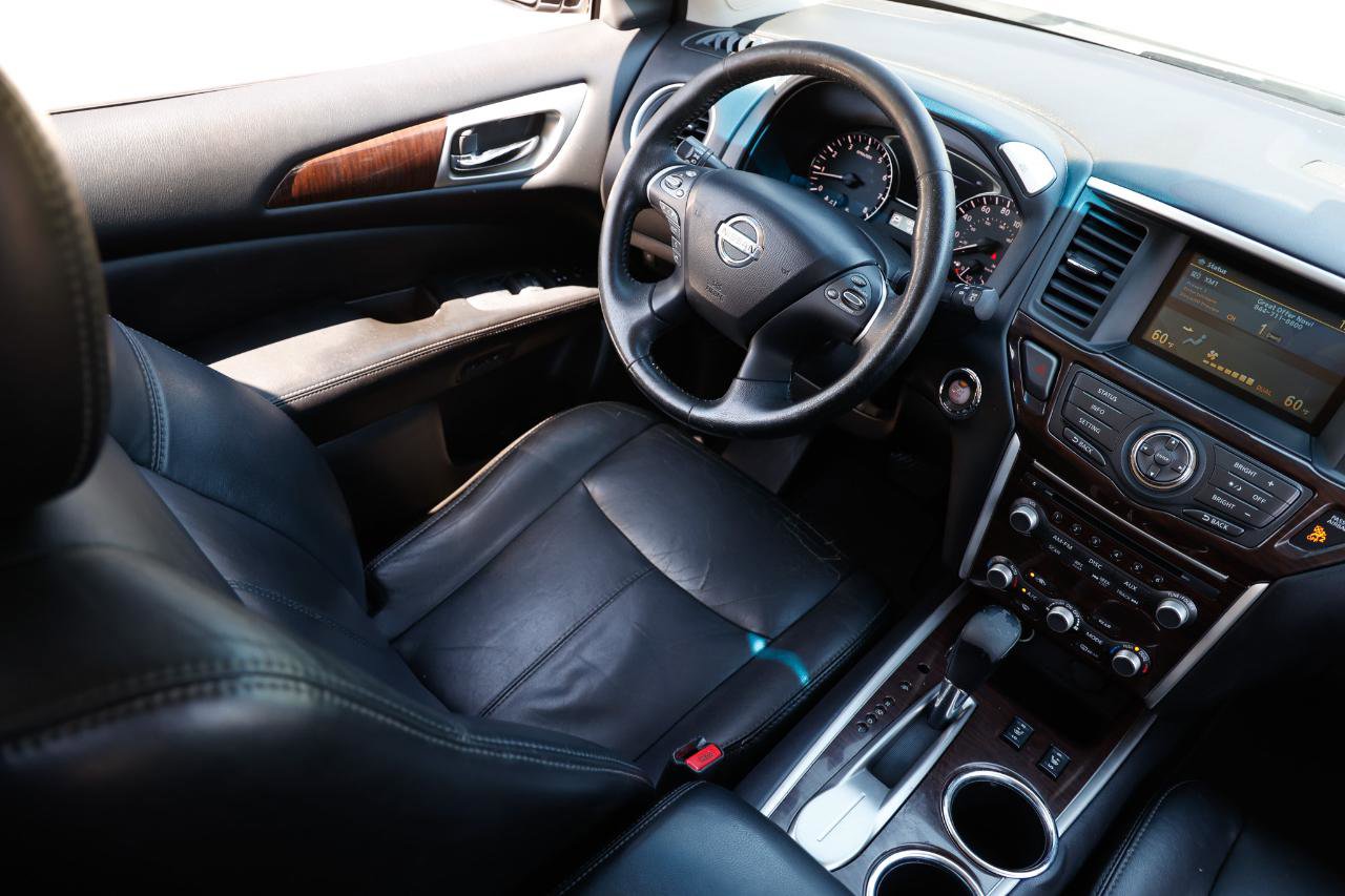 Used 2013 Nissan Pathfinder SL w/ SL Premium Pkg image 20