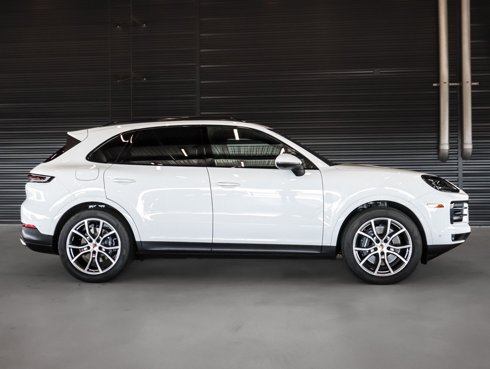 Certified 2026 Porsche Cayenne AWD/4WD image 11