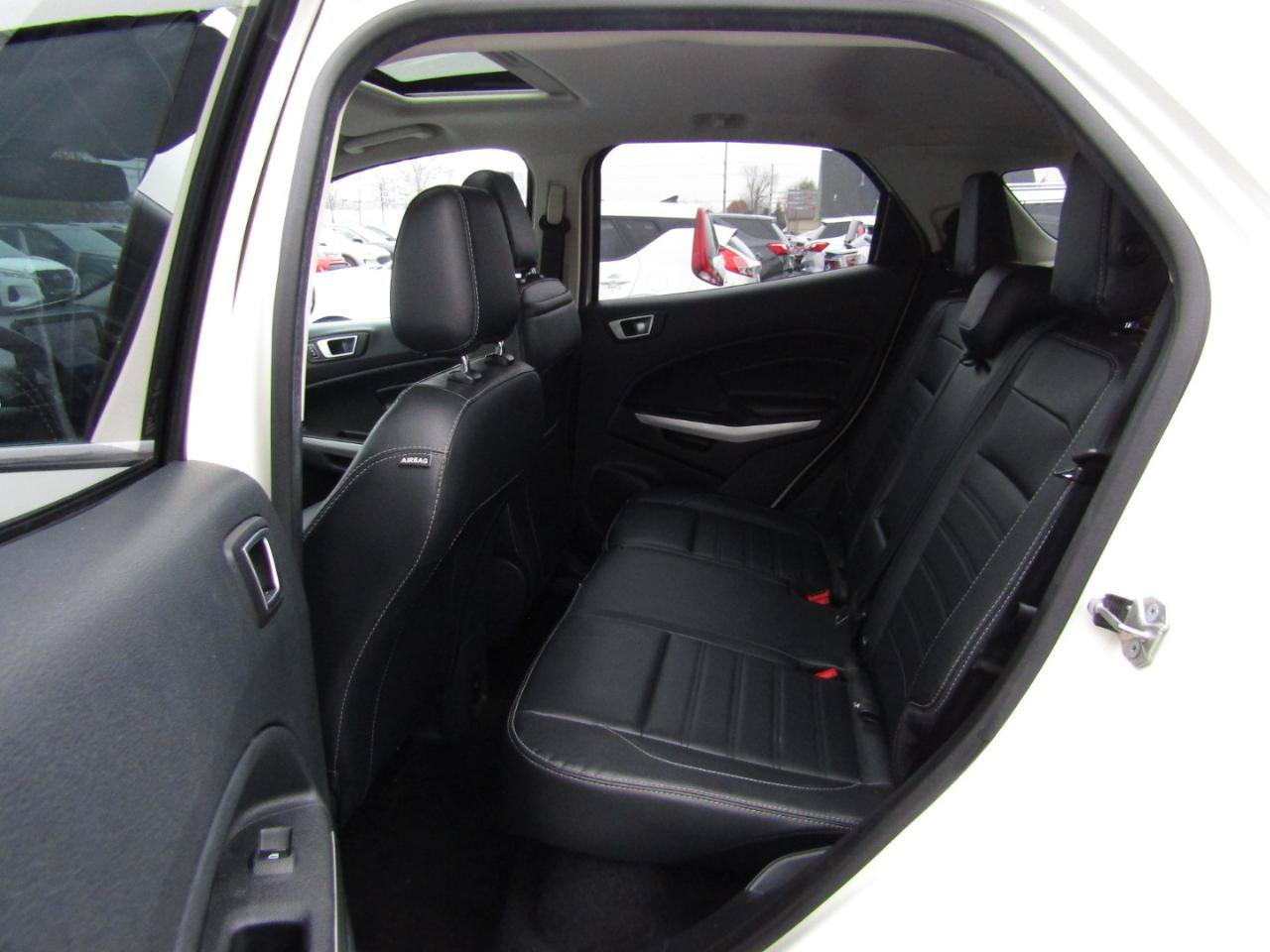 Used 2021 Ford EcoSport Titanium AWD/4WD image 20