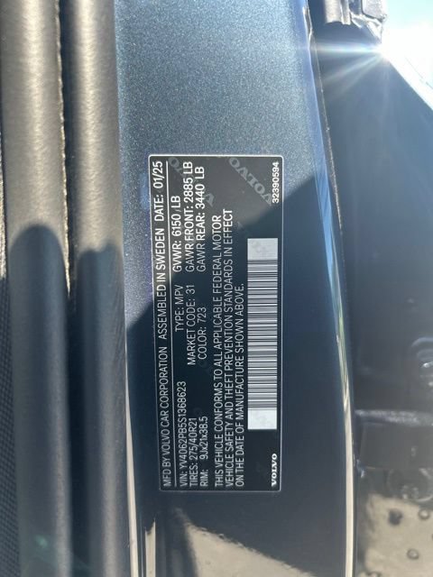Certified 2025 Volvo XC90 B6 Plus AWD/4WD image 31