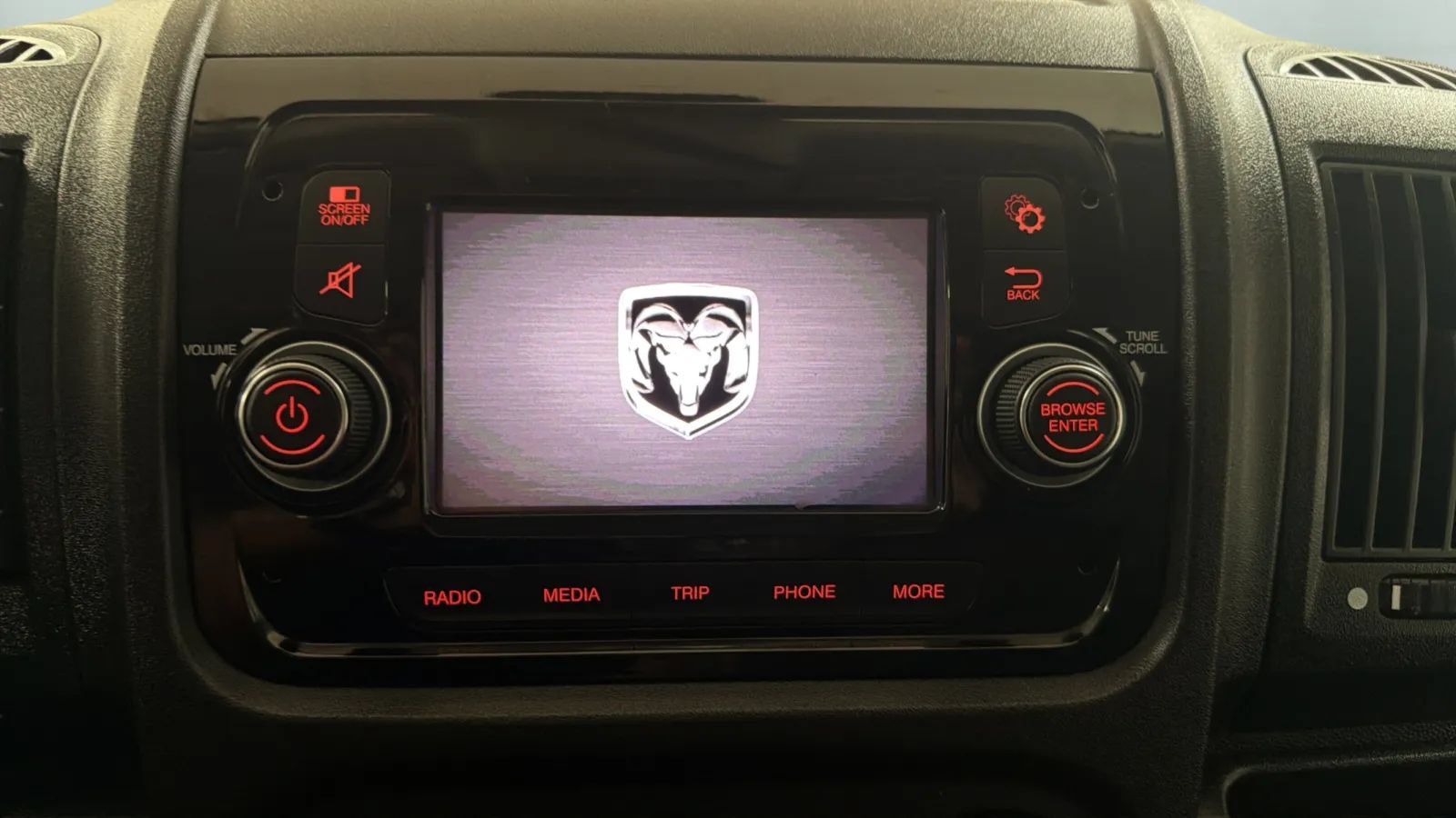Used 2021 RAM ProMaster 1500 FWD image 13