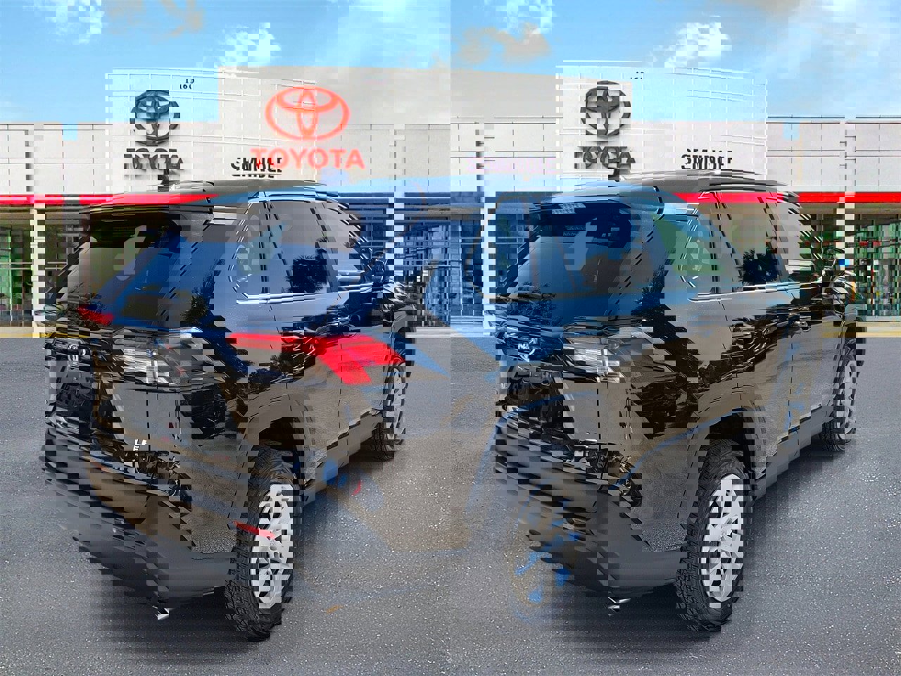 Used 2025 Toyota RAV4 LE image 3