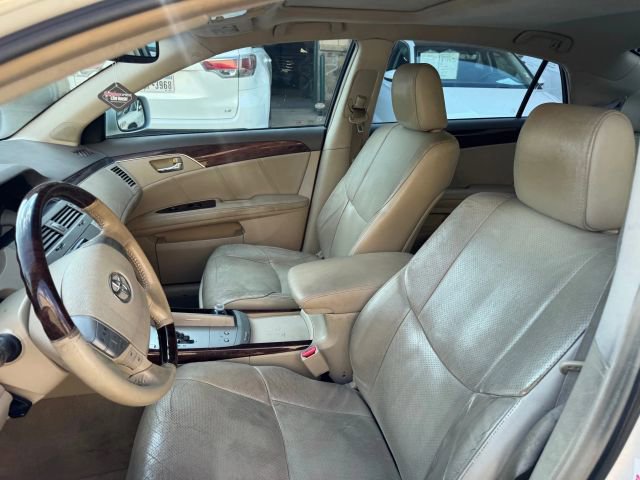 Used 2009 Toyota Avalon Limited image 5