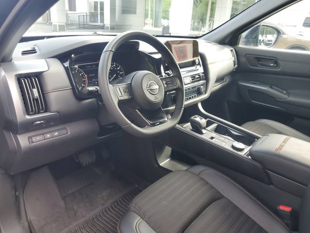 Certified 2025 Nissan Pathfinder Rock Creek AWD/4WD image 13