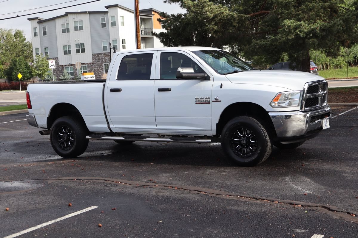 Used 2016 RAM 2500 Tradesman w/ Chrome Appearance Group AWD/4WD image 2