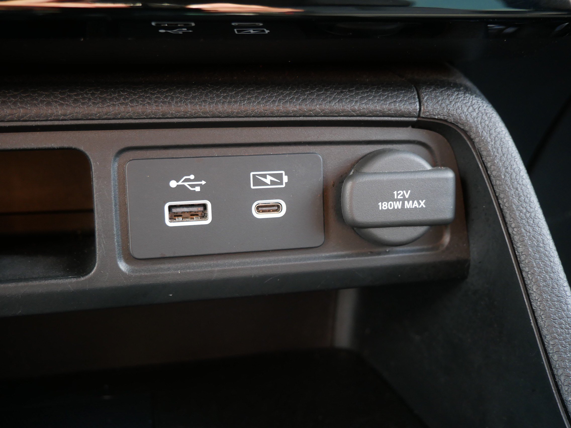 Used 2025 Honda Pilot EX-L image 31