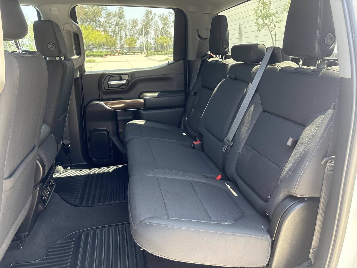 Used 2021 Chevrolet Silverado 1500 RST RWD image 12