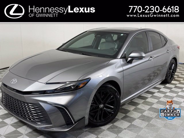 Used 2026 Toyota Camry SE w/ Multimedia Upgrade Package FWD image 1