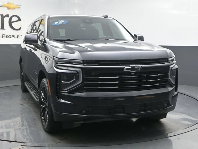 Certified 2026 Chevrolet Suburban RST w/ RST Capability Package AWD/4WD image 54