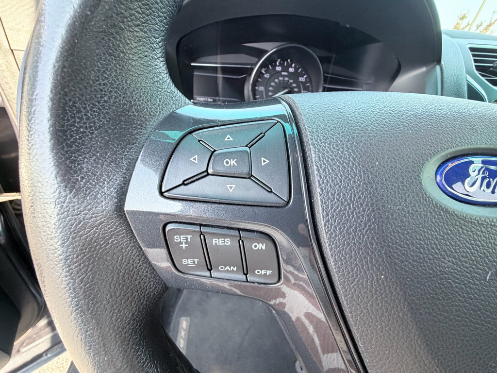 Used 2017 Ford Explorer XLT w/ Equipment Group 202A FWD image 14