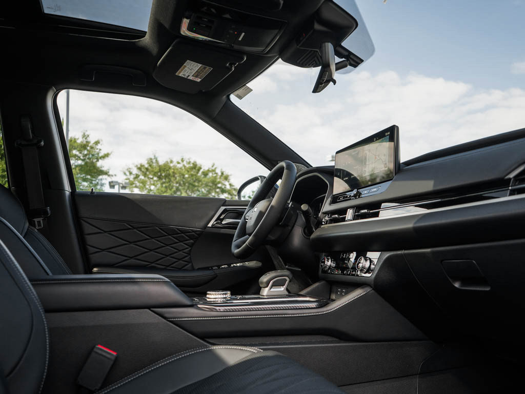 New 2026 Mitsubishi Outlander SEL AWD/4WD image 11
