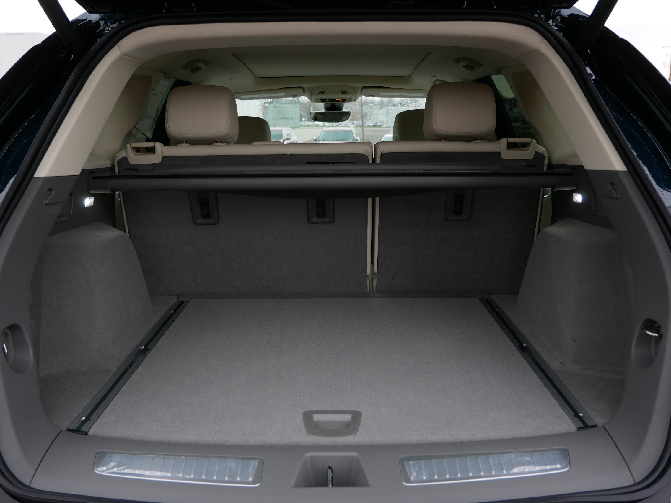 New 2026 Cadillac XT5 Premium Luxury w/ Driver Assist Package image 16