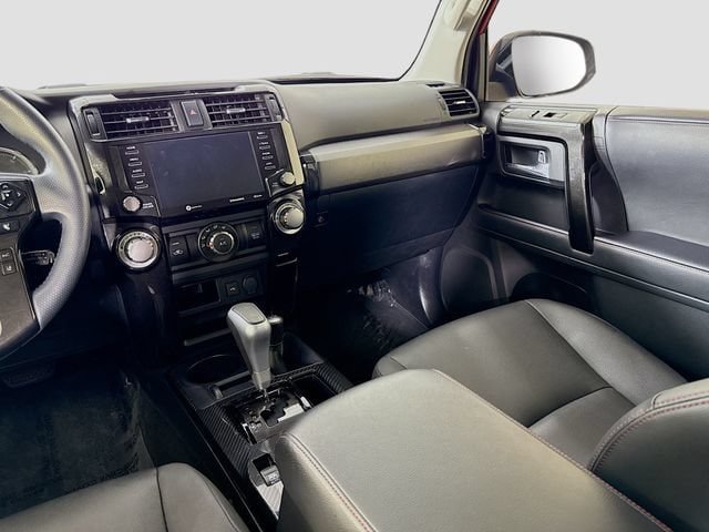 Certified 2020 Toyota 4Runner TRD Off-Road Premium w/ Moonroof Package AWD/4WD image 26