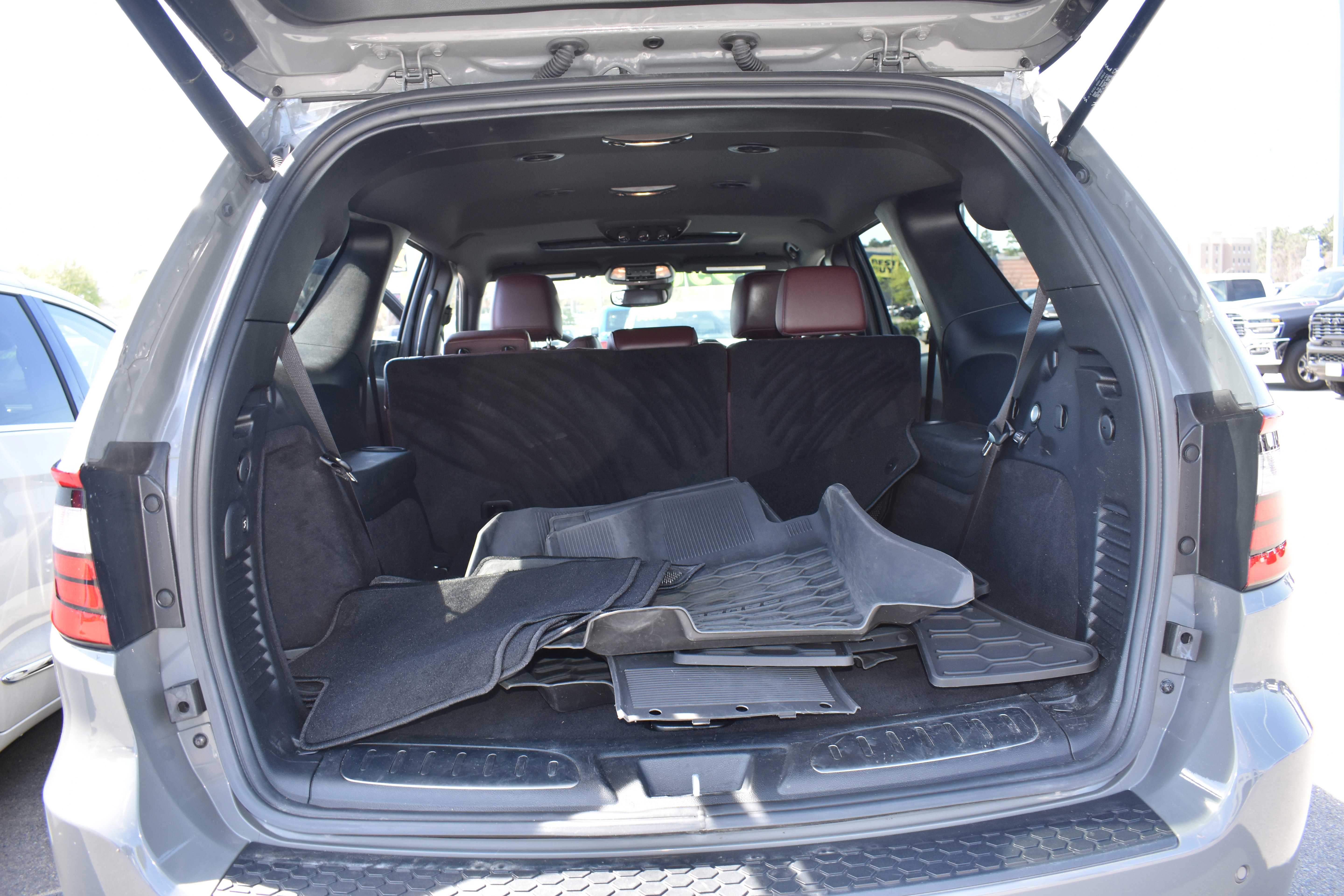 Used 2024 Dodge Durango GT image 35