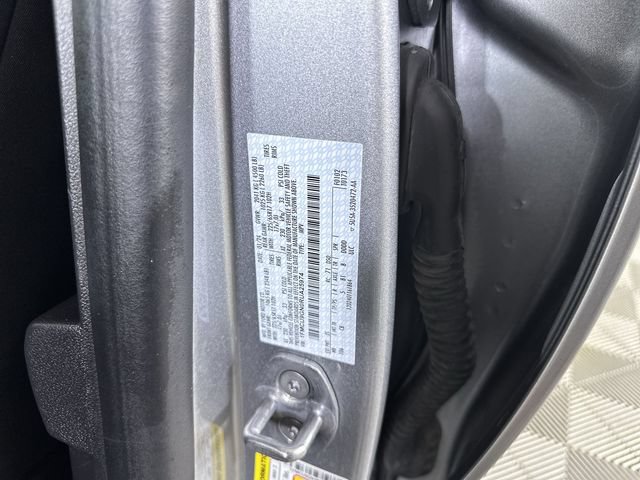 Used 2024 Ford Escape Active w/ Tech Pack #1 AWD/4WD image 35
