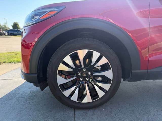 Used 2026 Ford Explorer Platinum w/ LUX Leather Package AWD/4WD image 4