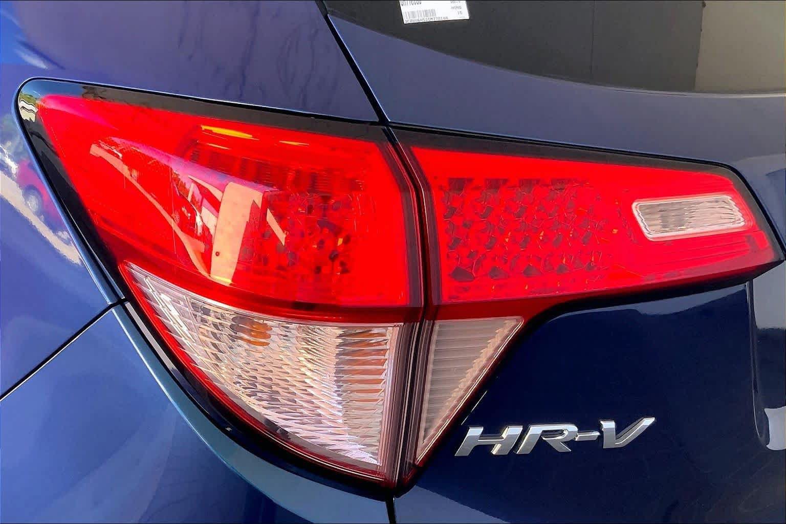 Used 2016 Honda HR-V EX image 28