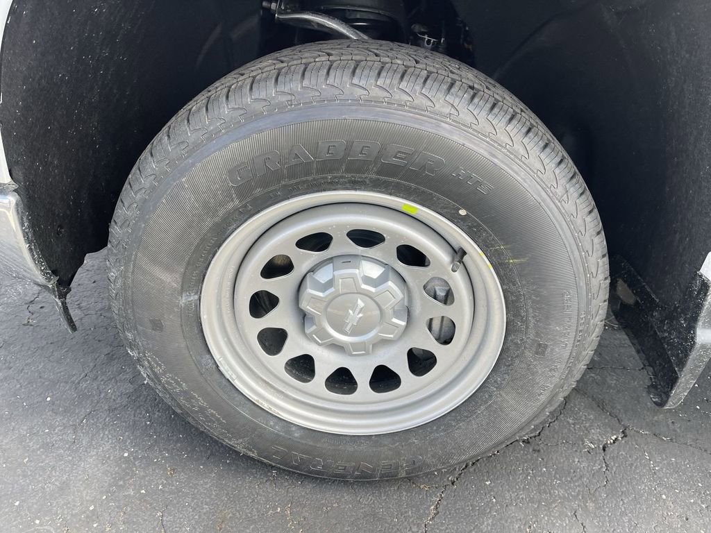 New 2026 Chevrolet Silverado 1500 W/T w/ WT Safety Package AWD/4WD image 10