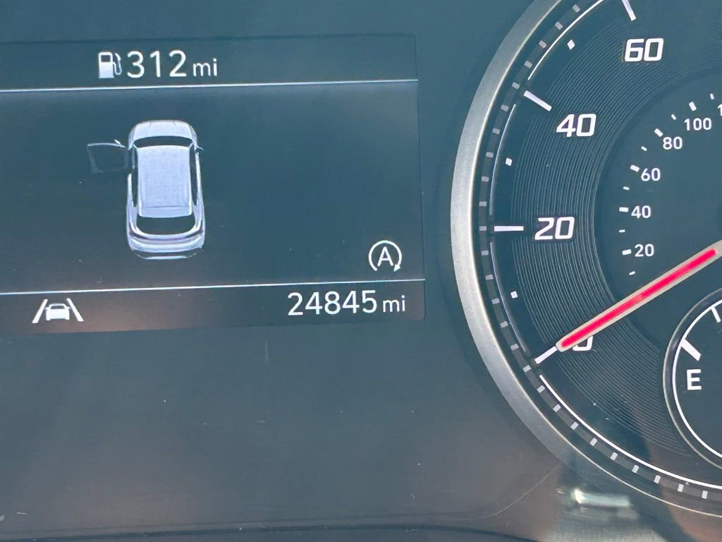 Used 2023 Hyundai Santa Fe SE AWD/4WD image 29