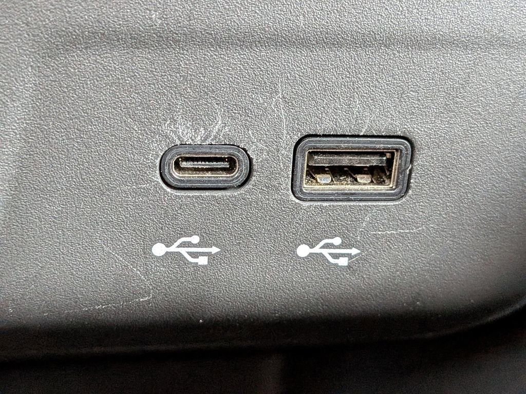 Used 2024 Chevrolet TrailBlazer LT w/ Driver Confidence Package image 22