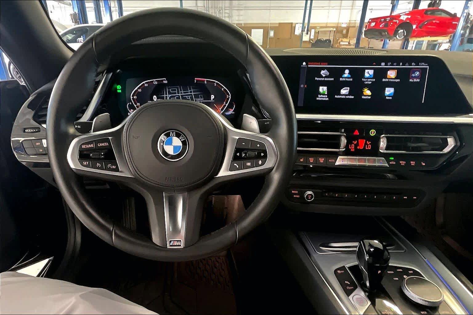 Certified 2023 BMW Z4 M40i w/ Convenience Package RWD image 5