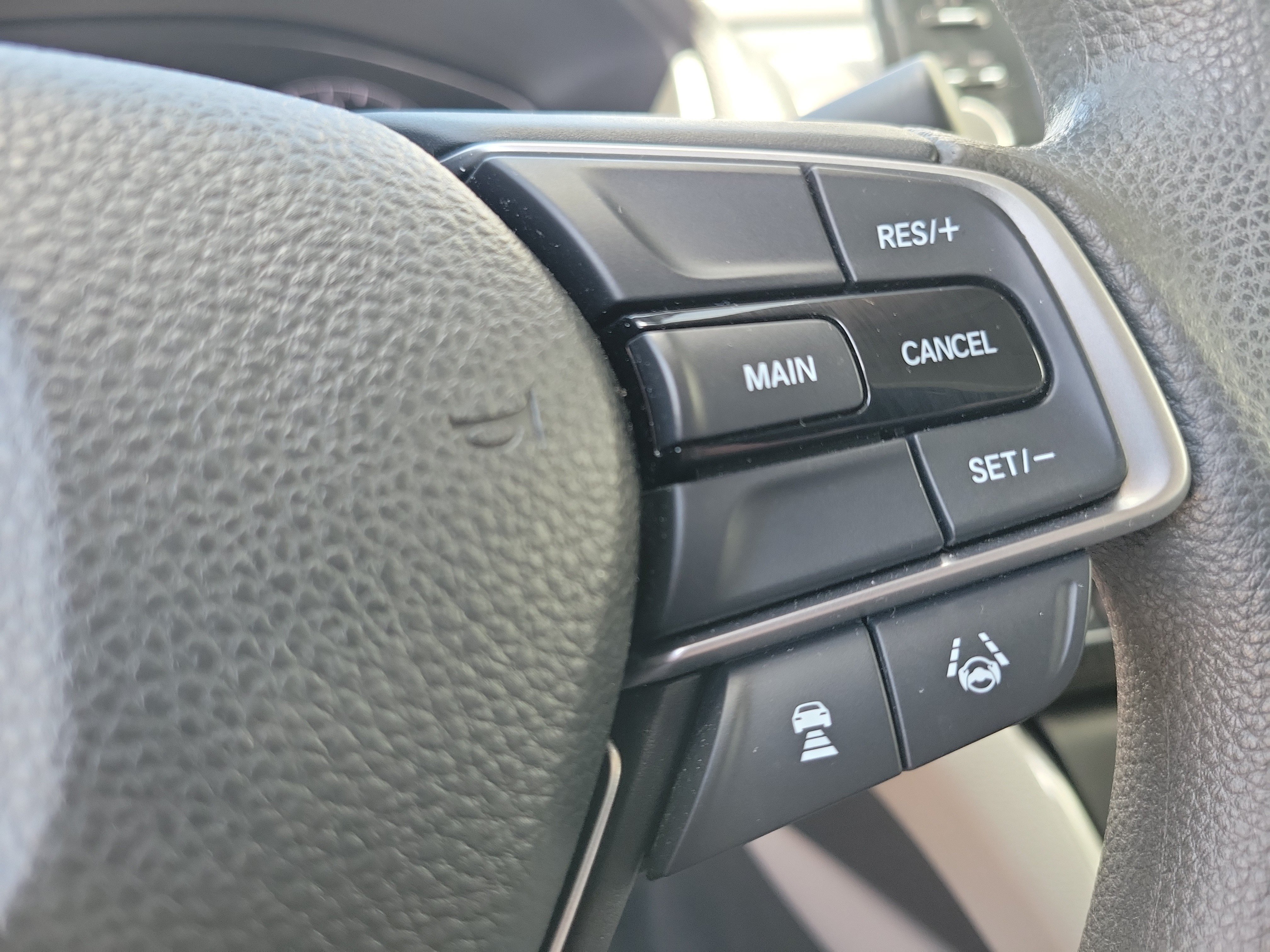 Used 2020 Honda Accord EX image 25