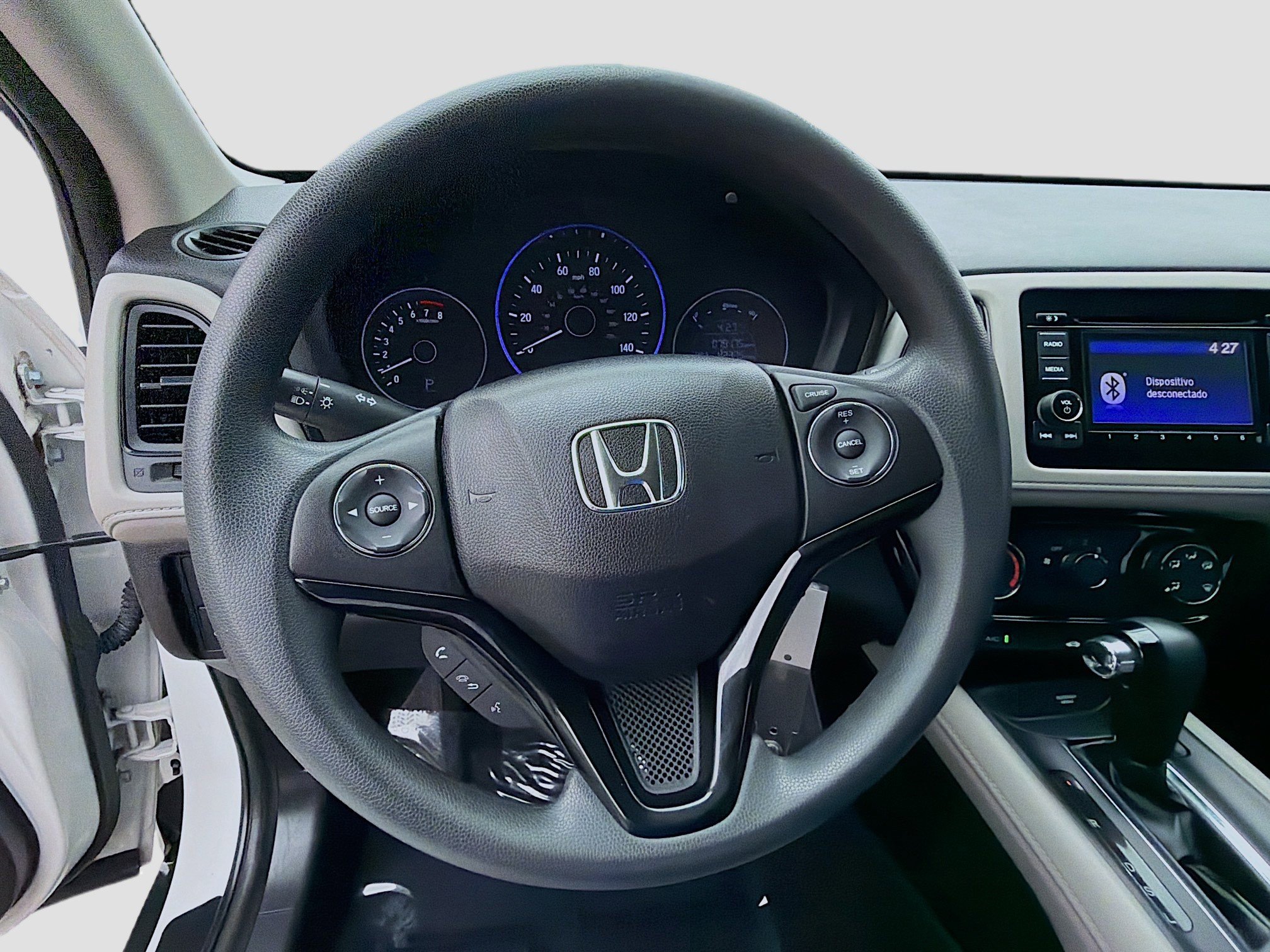Certified 2019 Honda HR-V LX image 10