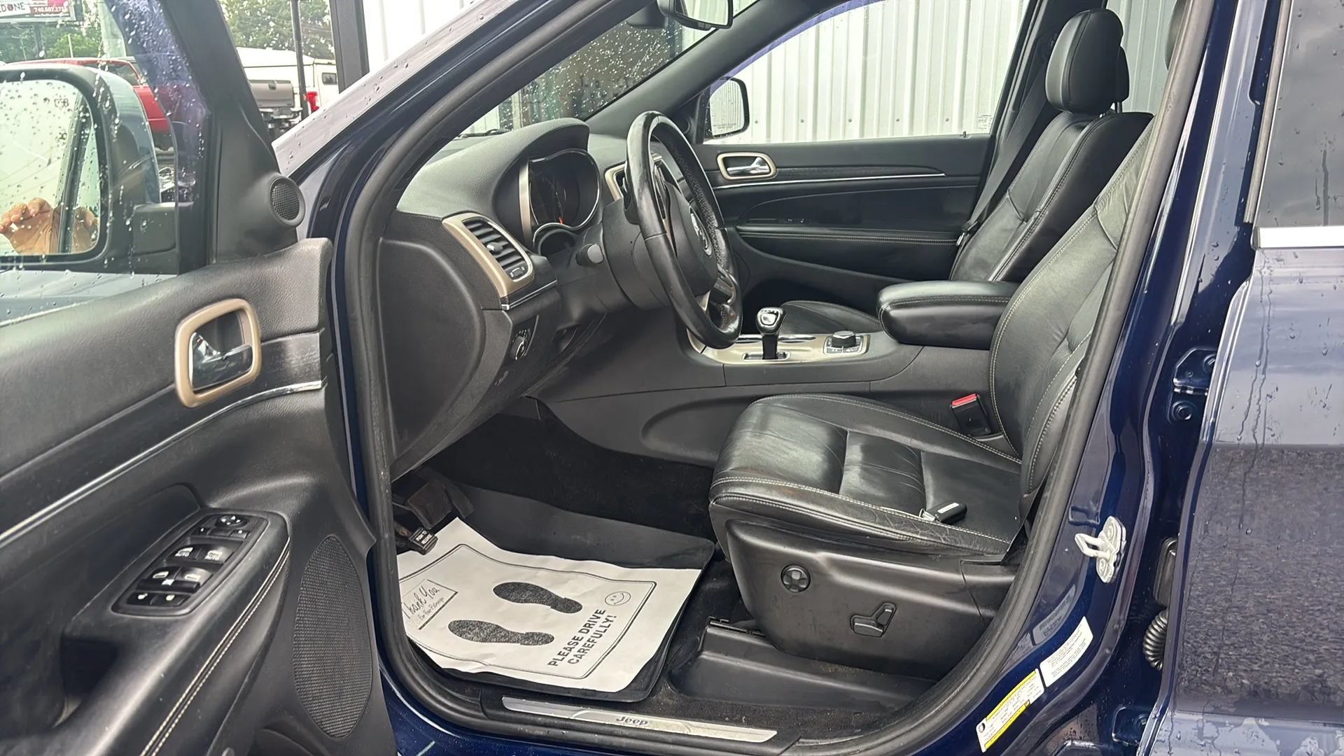 Used 2014 Jeep Grand Cherokee Limited AWD/4WD image 19