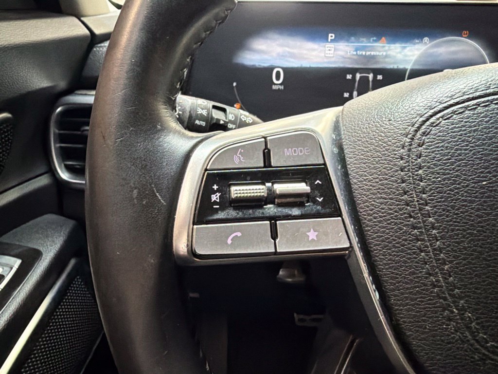 Used 2024 Kia Telluride SX FWD image 17
