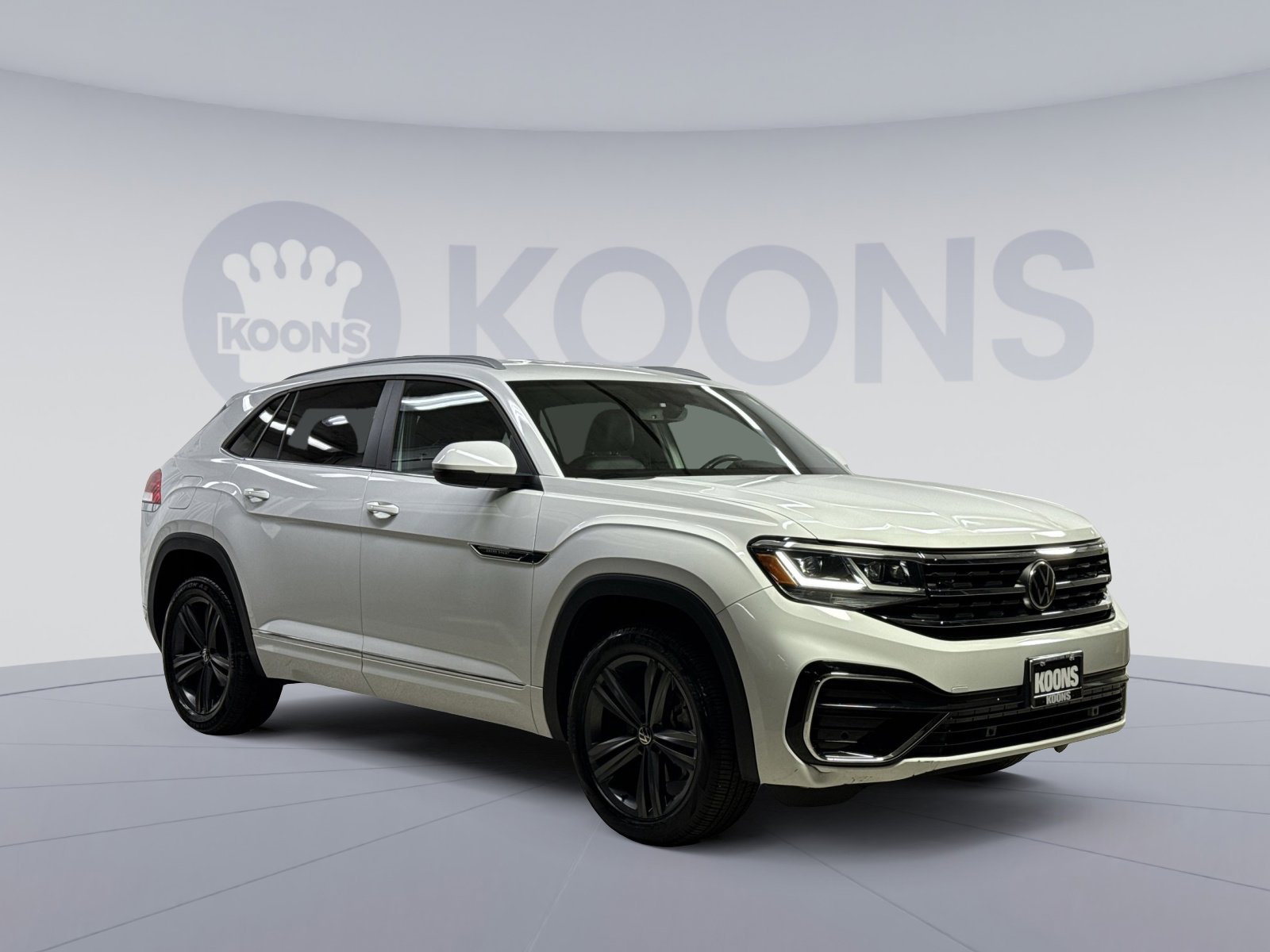 Used 2021 Volkswagen Atlas Cross Sport SE image 14