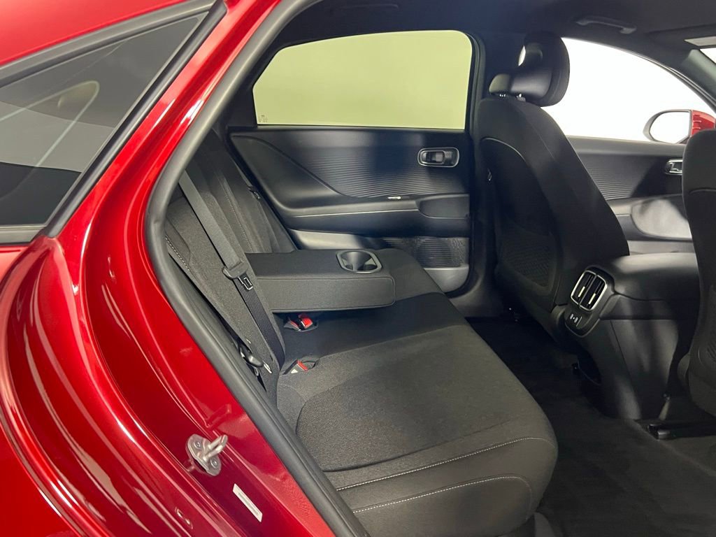 Used 2025 Hyundai Ioniq 6 SE image 25