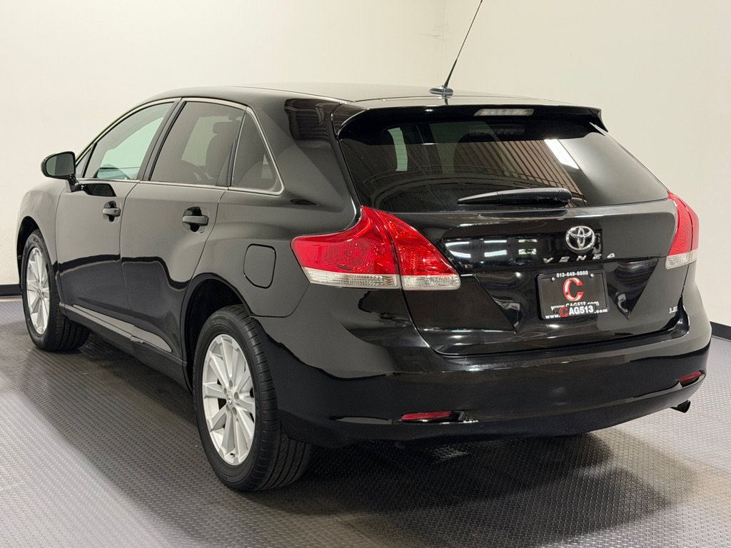 Used 2012 Toyota Venza LE FWD image 6