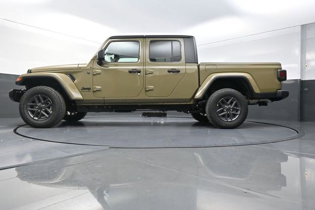 New 2026 Jeep Gladiator Sport image 22
