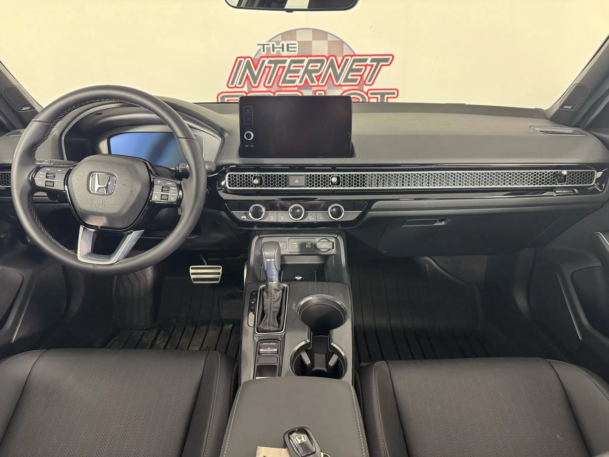 Used 2025 Honda Civic Sport Touring image 11
