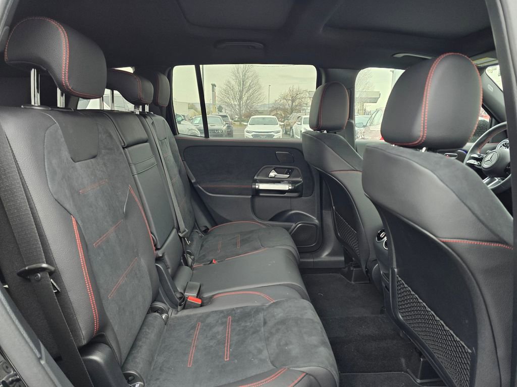 New 2024 Mercedes-Benz GLB 250 image 12