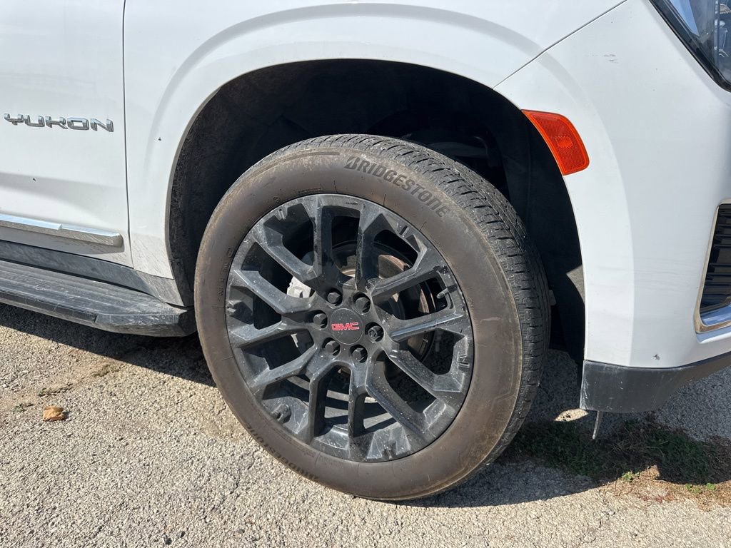 Used 2023 GMC Yukon SLT image 5