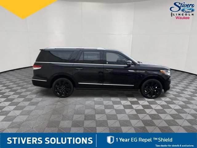 Used 2024 Lincoln Navigator L Reserve AWD/4WD image 5