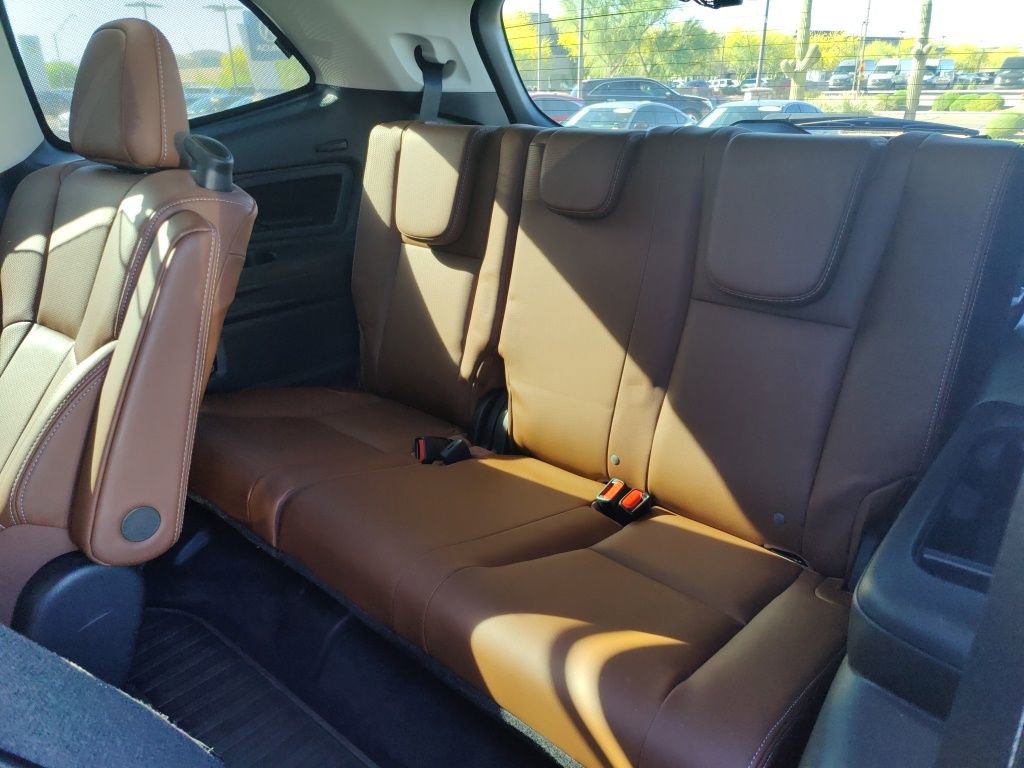 Used 2022 Subaru Ascent Touring w/ Popular Package #2A image 8