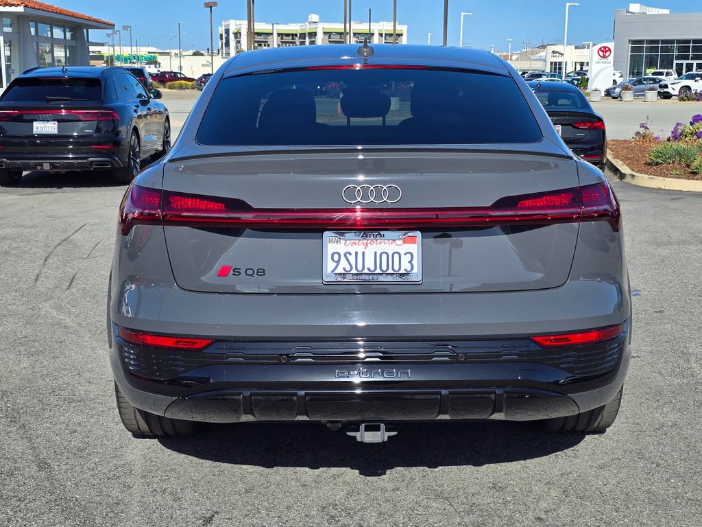 Used 2024 Audi SQ8 e-tron Premium Plus w/ Black Optic Package image 38