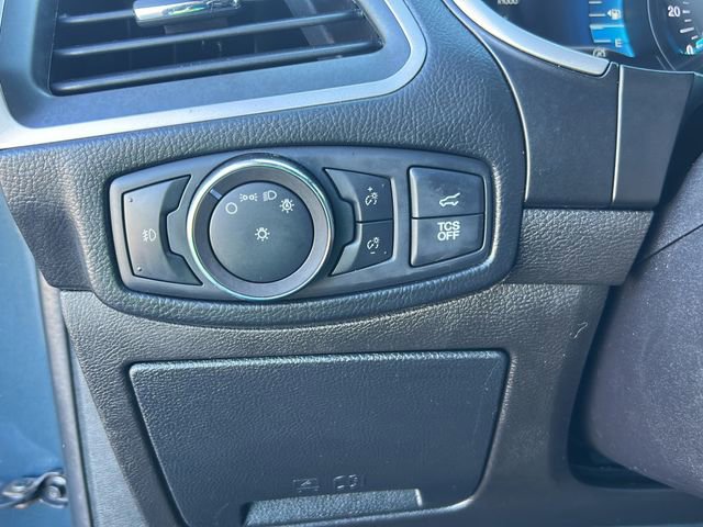 Used 2019 Ford Edge SEL w/ Equipment Group 201A image 13