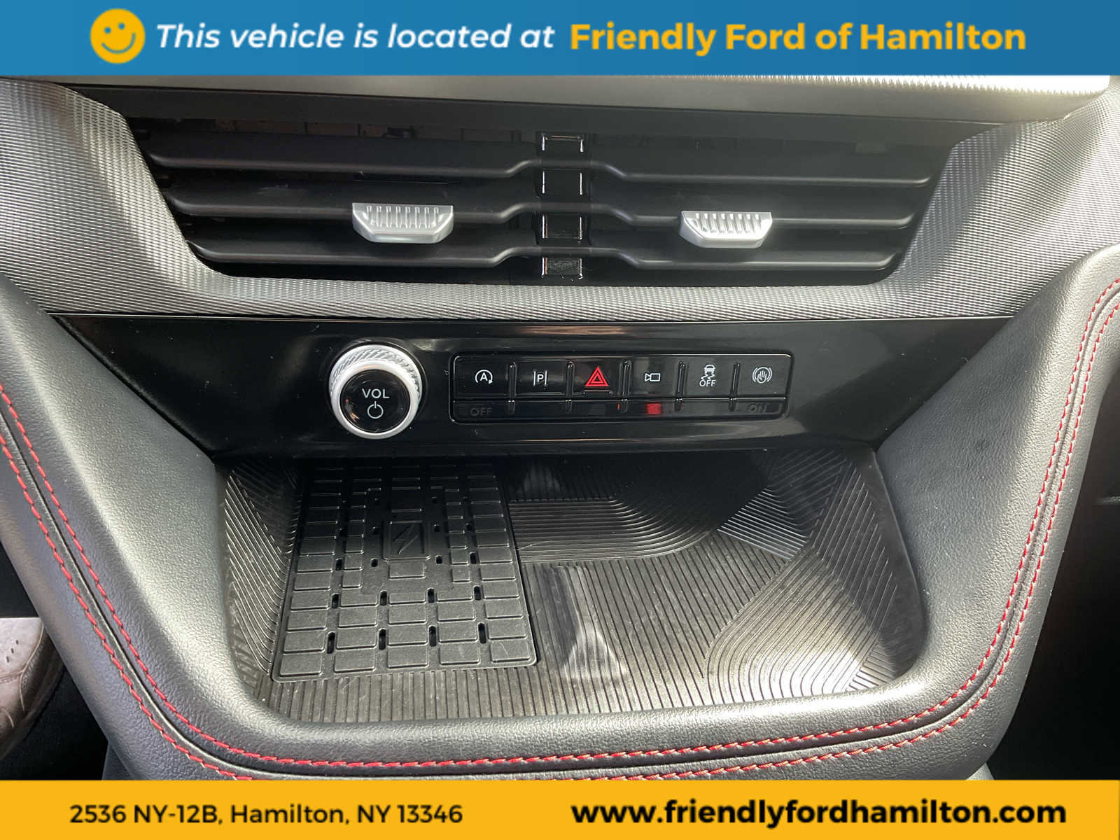 Used 2025 Ford Explorer ST-Line w/ Premium Package image 20
