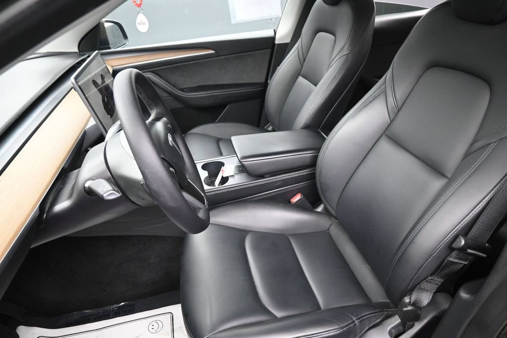 Used 2023 Tesla Model Y Long Range AWD/4WD image 25
